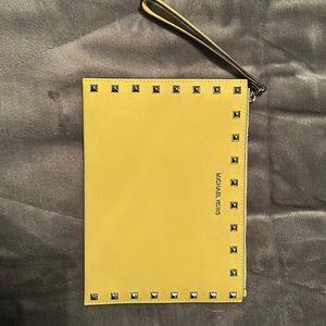 Michael Kors Wrislet